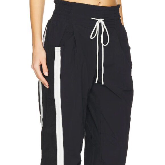 x FP Movement Champ Is Here Pant in Black - Picture 2 of 7